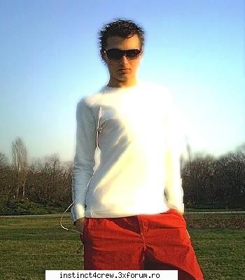 Fido - Nick: Fido Name: Alex Zodia: Capricorn Data - Membrii Trupei